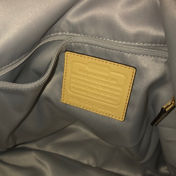 Coach purse butter nut yellow leather New ! - Picture 3 of 8